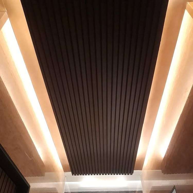 Plafon Kombinasi Gypsum dan Kayu